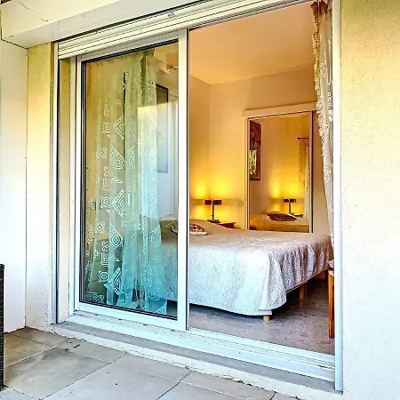 Apartment Cannes Golden Gate Apartment With Big Terrasse And Wifi Cannes
