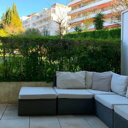 Cannes Golden Gate Apartment With Big Terrasse And Wifi Cannes